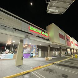 Madeira Beach Smoke Shop