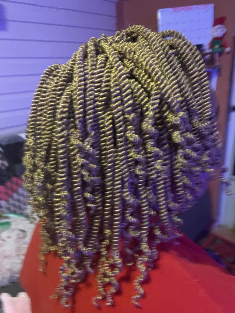 Guerlande Hair Braiding Logo