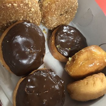 Friendly Donut House - A few of the faves. Plus, trying out the non-glazed cake donut :) - Donuts Near Me - Henderson, Nevada