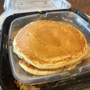 Denny's - Nicely packaged Super Slam: Two buttermilk pancakes, two sausage links, two bacon strips, two eggs and hash browns. - Diners Near Me - Arcadia, California