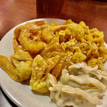 E Star - Fried Shrimp, Calamari, Wonton's and Pan Seared Dumplings - Buffets Near Me - Houston, Texas E Star - Fried Shrimp, Calamari, Wonton's and Pan Seared Dumplings - Buffets Near Me - Houston, Texas