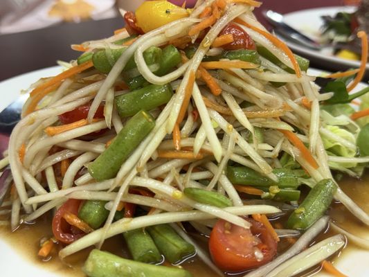 Alin’s Thai Street Food by null