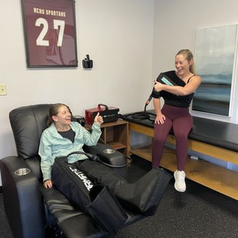 Longevity Physical Therapy - La Costa - Physical Therapy Near Me - Carlsbad, California Longevity Physical Therapy - La Costa - Physical Therapy Near Me - Carlsbad, California