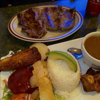 El Paisa - Colombian Near Me - Central Falls, Rhode Island