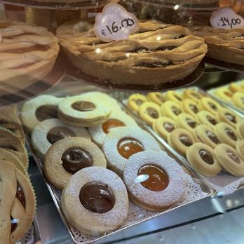 Il Pappagallo - Juice Bars & Smoothies Near Me - Rome, RM Il Pappagallo - Juice Bars & Smoothies Near Me - Rome, RM