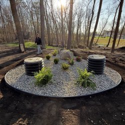 Diamond Cut Lawn And Landscape - Flower beds