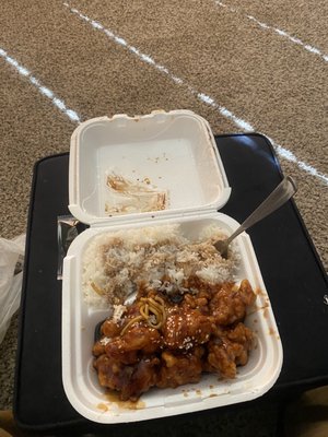 Szechuan Kitchen by null