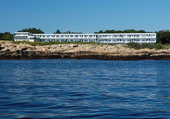 Atlantis Oceanfront Inn Hotel & Breakfast Café In Gloucester, MA by null