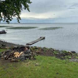 Campbells Bay Campground - Campground Lake