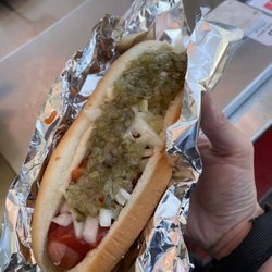 Annie's Hot Dogs & Pretzels - New York with ketchup onion and relish