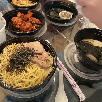 KINTON RAMEN COMMERCE GATE - Ramen Near Me - Markham, Ontario KINTON RAMEN COMMERCE GATE - Ramen Near Me - Markham, Ontario