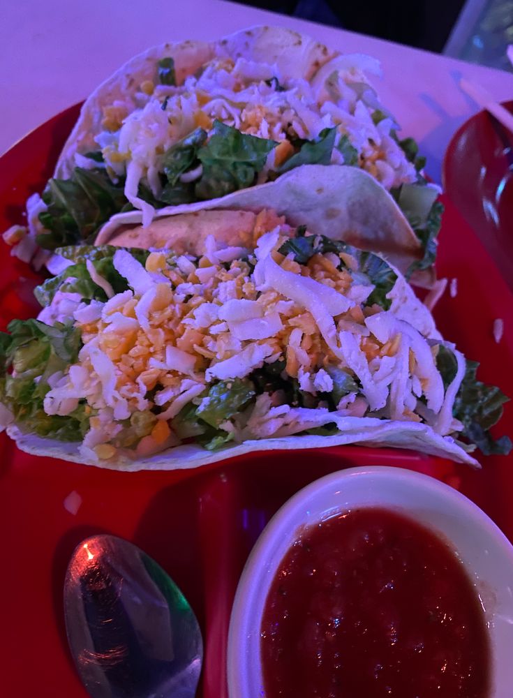 JONNY’S BAR & GRILL Updated July 2024 13 Photos Beach Road