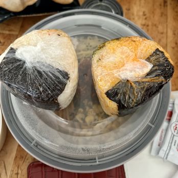 Send Noodz - Onigiri - kimchi chicken (left), crunchy garlic pork (right) - Coffee & Tea Near Me Send Noodz - Onigiri - kimchi chicken (left), crunchy garlic pork (right) - Coffee & Tea Near Me