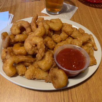 Country Pub - Shrimp and tater tots - Pubs Near Me - Gregory, Michigan