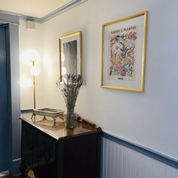 Cafe Genevieve - Hallway entrance