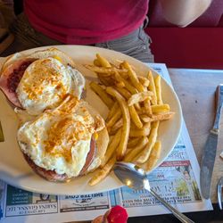 Band Wagon Diner - Pork Roll Egg and Cheese