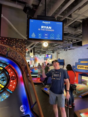 Puttshack - Scottsdale by null