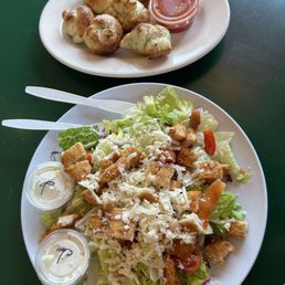 Crispy chicken salad and garlic knots Crispy chicken salad and garlic knots