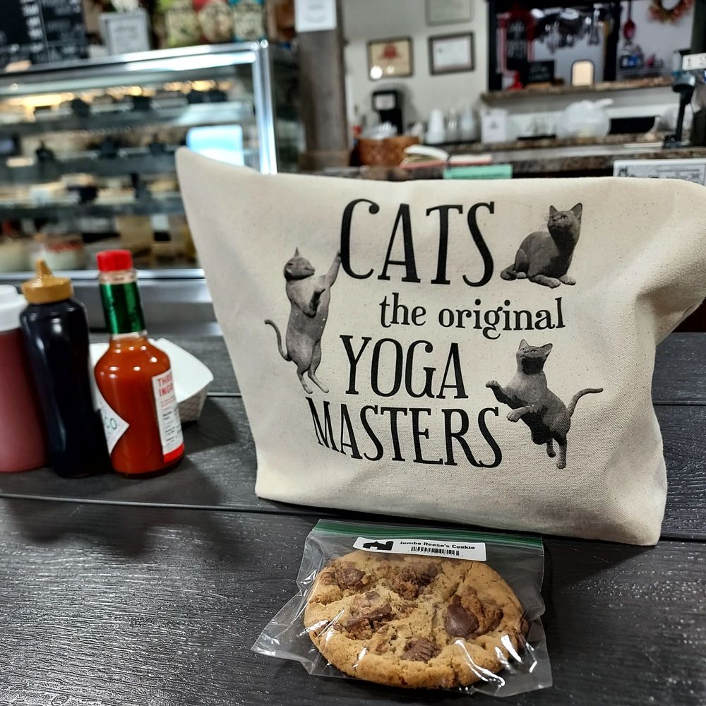 Heidi's Bakery & Cafe Logo