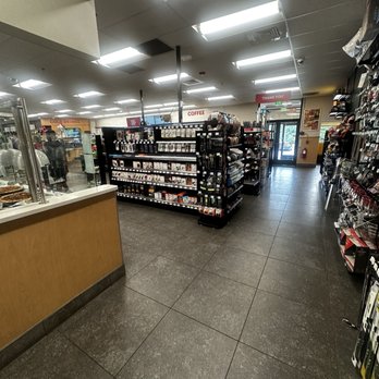 Flying J Travel Center - Retail - Travel Services Near Me - Fort Chiswell, Virginia Flying J Travel Center - Retail - Travel Services Near Me - Fort Chiswell, Virginia