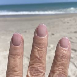 Nails & Shampoo - Dip powder fill.