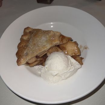 El Chorro - Apple pie à la mode - American Near Me - Paradise Valley, Arizona El Chorro - Apple pie à la mode - American Near Me - Paradise Valley, Arizona