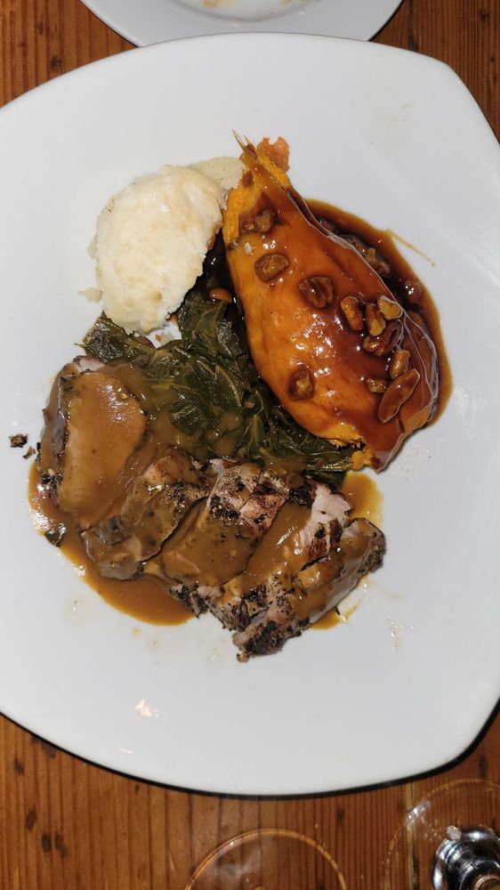 Planters Tavern, Savannah Roadtrippers