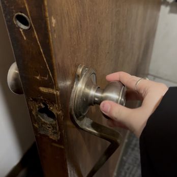 Speicher Select Properties - The main door - Property Management Near Me - Johnstown, Pennsylvania