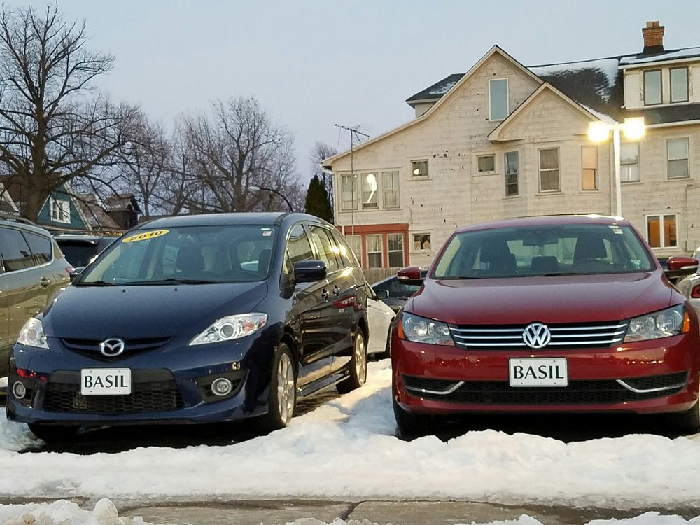 BASIL RESALE DELAWARE Updated October 2024 10 Photos & 11 Reviews 2677 Delaware Ave