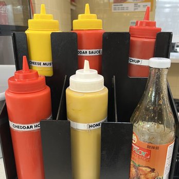 Ellie Julie - Self serve - Chicken Shop Near Me - Los Angeles, California