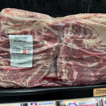 Wells Jenkins Wells - Very Nice looking Boston Butts. - Butcher Near Me - Forest City, North Carolina