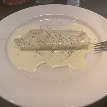 El Paso Mexican Grill - Sour Cream Chicken Enchilada - Mexican Near Me - Pensacola, Florida El Paso Mexican Grill - Sour Cream Chicken Enchilada - Mexican Near Me - Pensacola, Florida