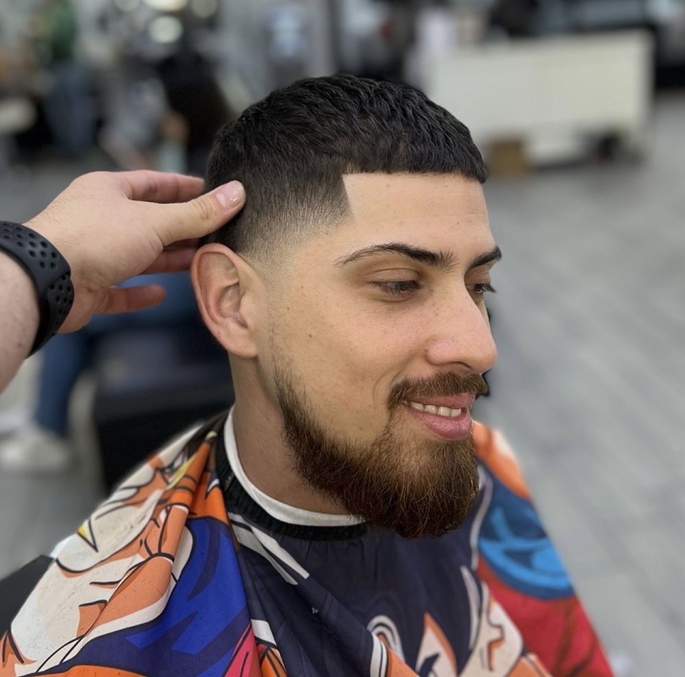 Alejandro the Barber Logo