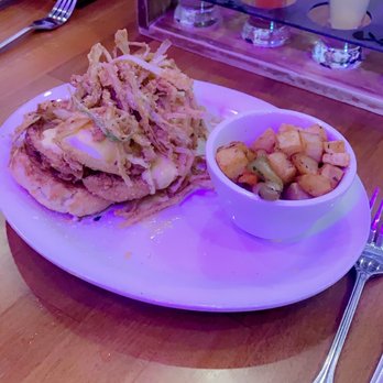 Hash Kitchen - Chicken Egg Benedict - Breakfast & Brunch Near Me - Scottsdale, Arizona