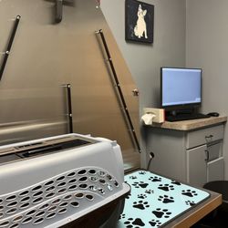 Wieuca Animal Clinic - Getting my baby better!