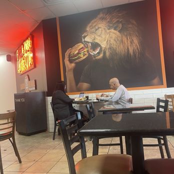 Cuarto de Kilo Mesquite Burgers - Burgers Near Me - Helotes, Texas Cuarto de Kilo Mesquite Burgers - Burgers Near Me - Helotes, Texas