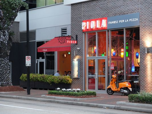 Piola Houston Midtown by null
