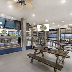 Rock Lane Resort and Marina - Indoor Dining at Rock Island Grill!