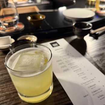 1033 Omakase - Wine Bars Near Me - Milwaukee, Wisconsin