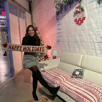 Blitzen's Antler Attic - Pop-up Shops Near Me - Las Vegas, Nevada Blitzen's Antler Attic - Pop-up Shops Near Me - Las Vegas, Nevada