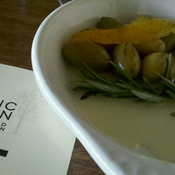 Rustic Canyon - Wine Bars Near Me - Santa Monica, California