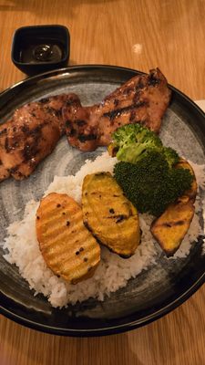 Vivi's Vietnamese Noodle House by null