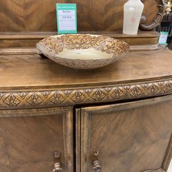 Cash & Raus - Beautiful antique furniture.