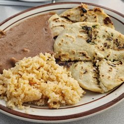 Yummy pupusas: 1 each chicken&cheese and zucchini&cheese