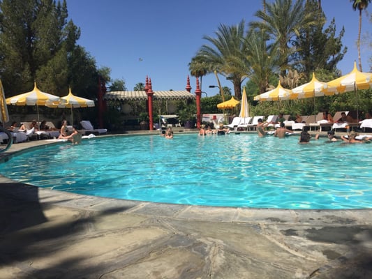 Palm Springs Yacht Club by null