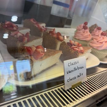 Cake Thieves Bakery - Bakeries Near Me - San Antonio, Texas Cake Thieves Bakery - Bakeries Near Me - San Antonio, Texas