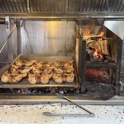 El leno Steakhouse Bar