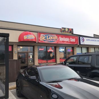 St. Louis Bar & Grill - Storefront - Sports Bars Near Me - Toronto, Ontario