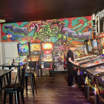 Flip’s - Fun - Hot Dogs Near Me - Ormond Beach, Florida