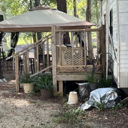Clearwater RV Park - Neighbor